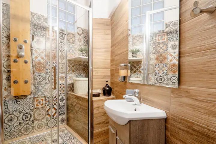 Brand New Modern Lux Apartment Close To Historical Center! Athens Exterior photo